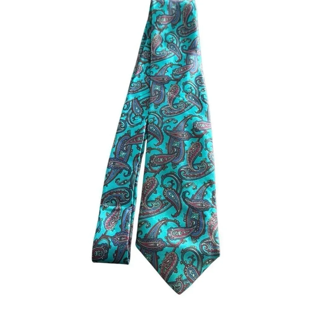 Jsaco %100 silk, made in Italy, vintage tie.